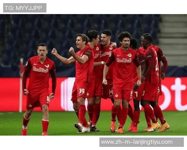 霍芬海姆迎战柏林联全力争胜双方实力对比引发球迷热议 霍芬海姆迎战柏林联全力争胜双方实力对比引发球迷热议